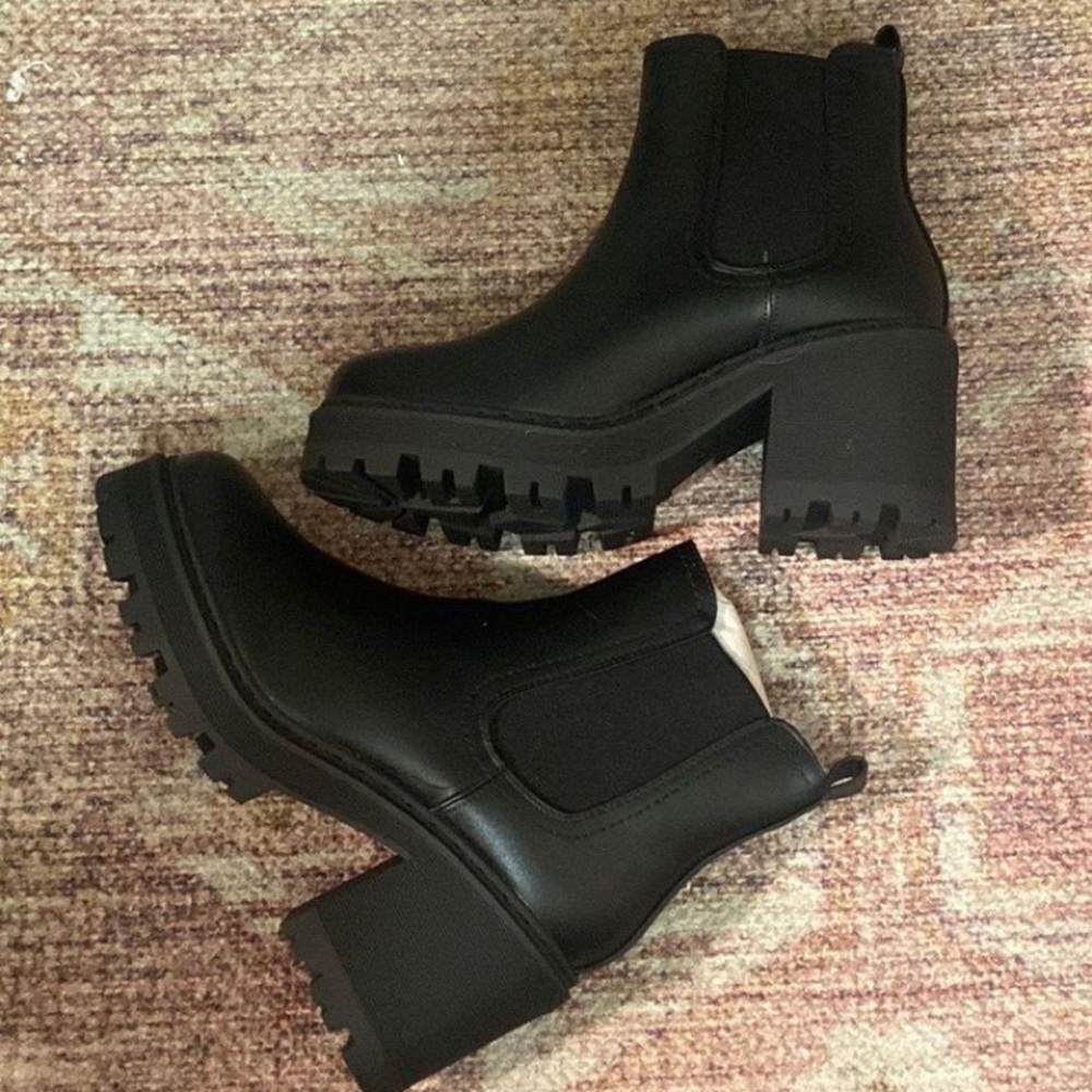 Nasty Gal boots